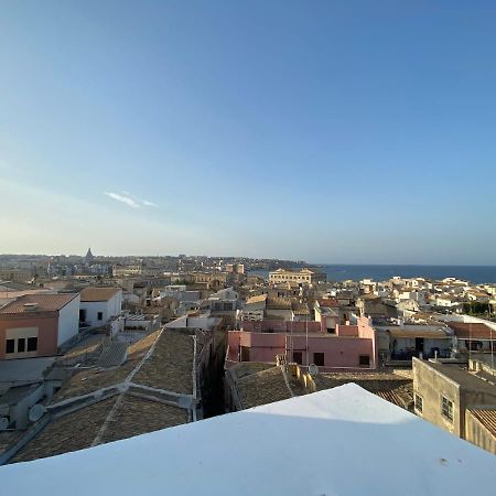 シラクーサTerrazza Dei Mori - Seaview Terrace In Ortigiaアパートメント エクステリア 写真